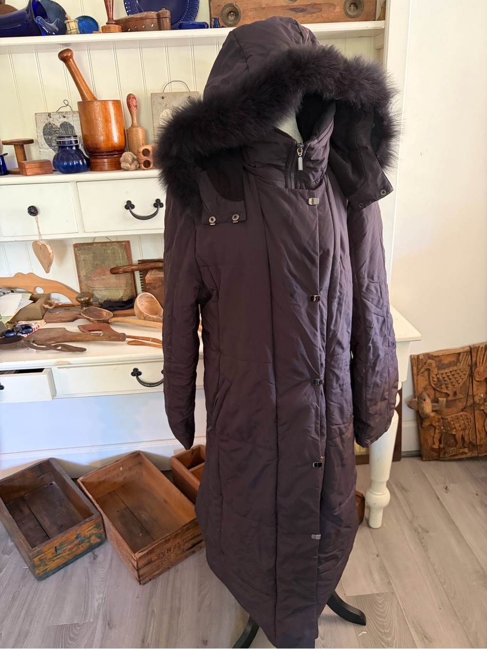 Fen Nelli Long Quilted Hooded Winter Coat with Fur Trim - Brown